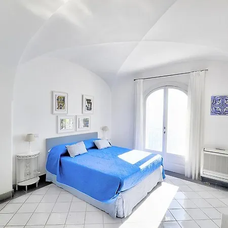 Sleeps 6 With Pool And Air Con * Praiano